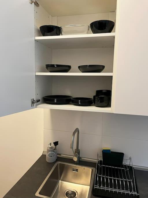 City Apartment On The Rhine, Cologne Extérieur photo