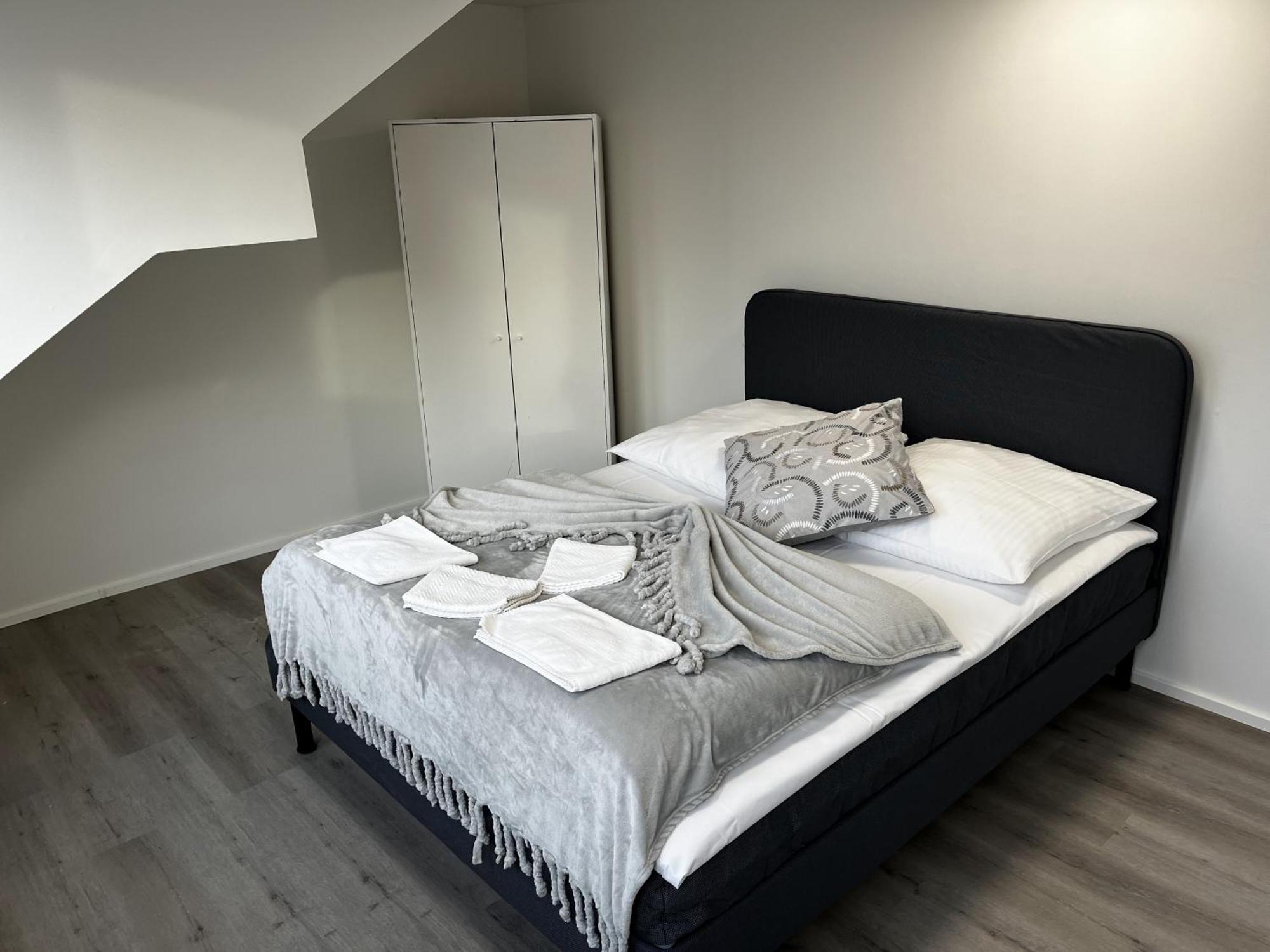 City Apartment On The Rhine, Cologne Extérieur photo