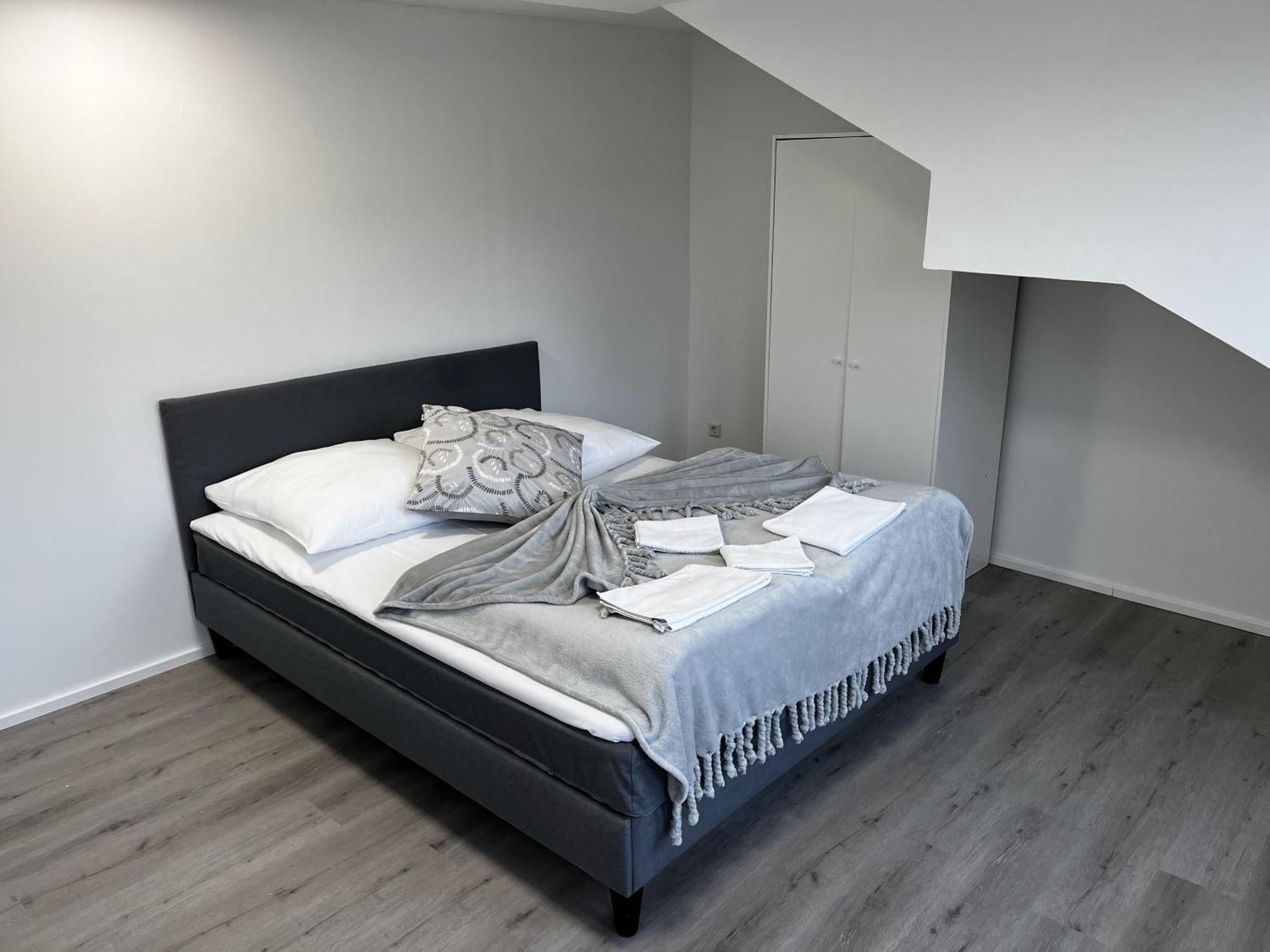 City Apartment On The Rhine, Cologne Extérieur photo