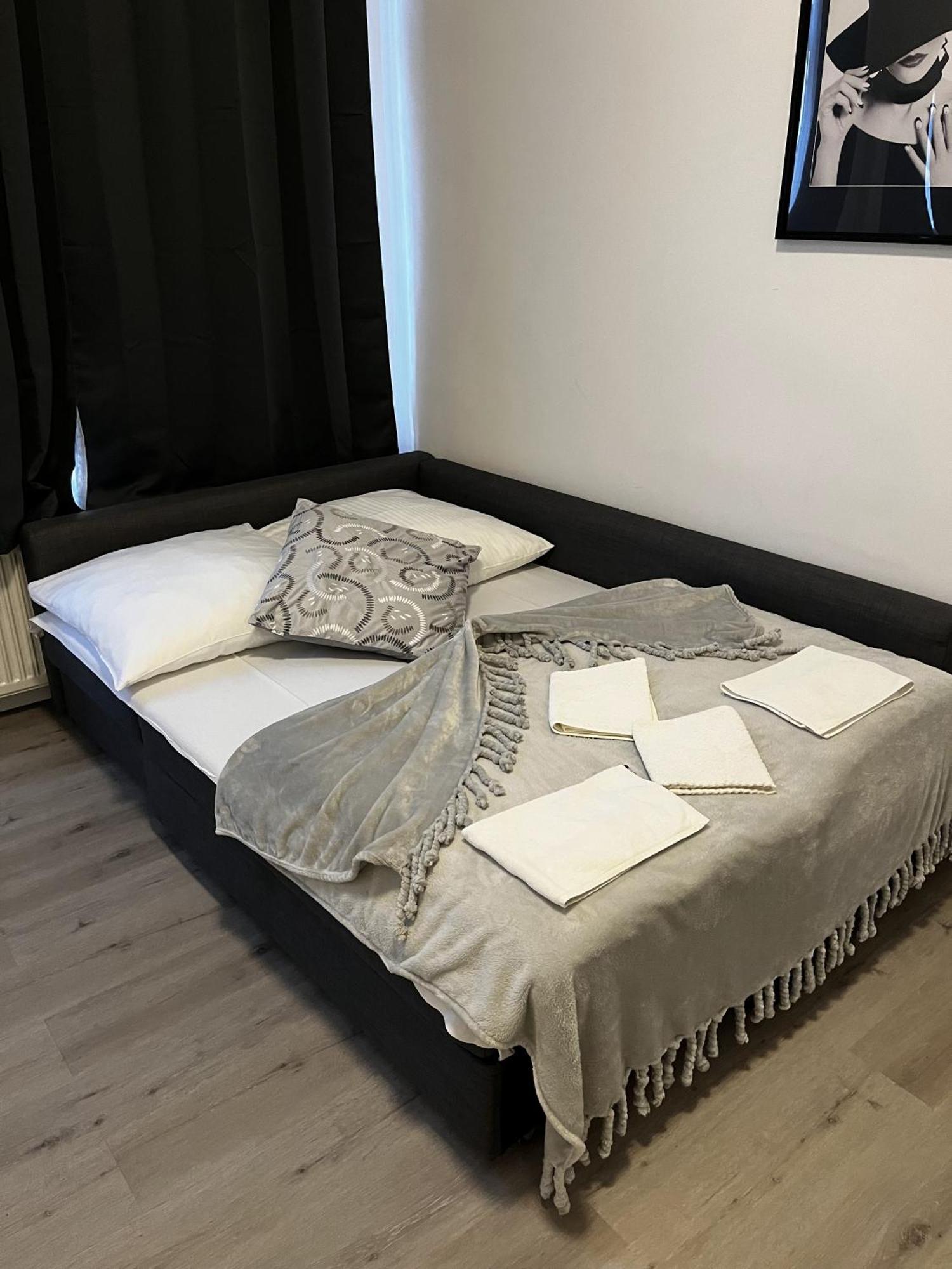 City Apartment On The Rhine, Cologne Extérieur photo